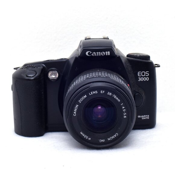 Canon EOS 3000 Film Camera 35mm SLR 38-76mm LENS Vintage Retro Black EOS3000 - Picture 1 of 8
